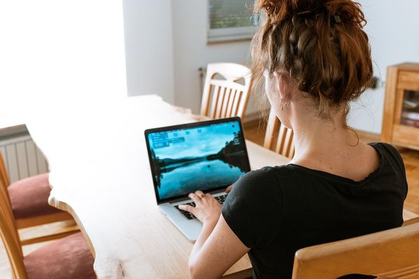 Kursy językowe dla biznesu: Twój pierwszy krok do sukcesu